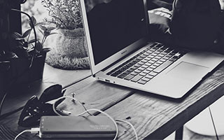 九游官网-季后赛门票秒抢，粉丝热情难以抵挡，季后赛门票分成