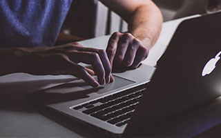 九游官网-季后赛门票秒抢，粉丝热情难以抵挡，季后赛门票分成