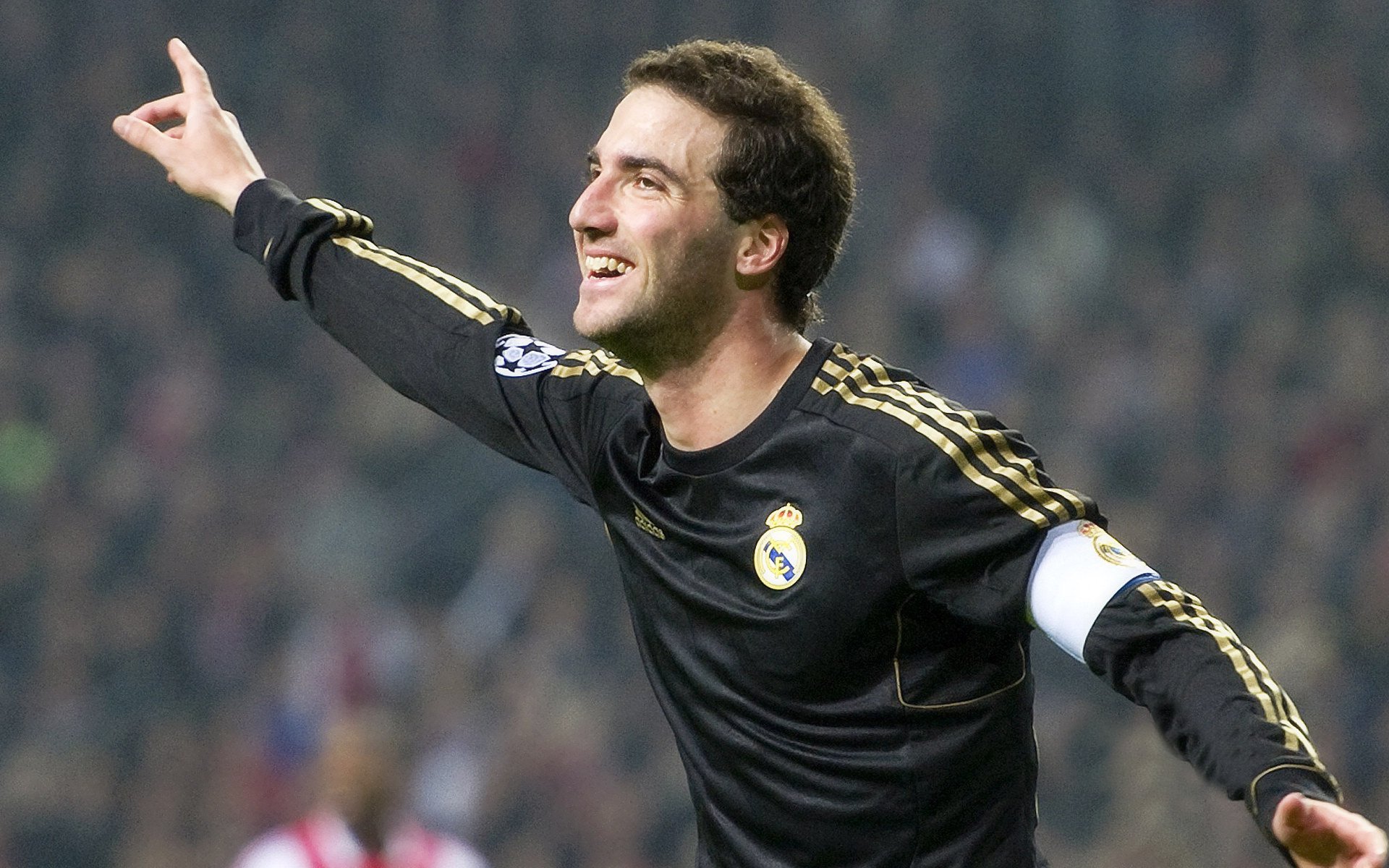 九游娱乐(jiuyou)官网-足球游戏内容与联赛深度联动打造IP化运营，足球游戏网络